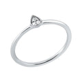 Solitärring 1FW53 aus 18 Karat Weißgold mit tropfenförmigem Diamant 0,11ct
