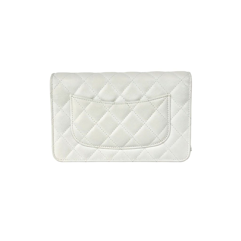 CHANEL Chain CC Wallet on Chain Quilted Caviar Medium Weiß