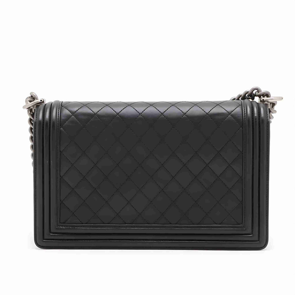 CHANEL Boy Flap A92193 Quilted Lambskin Schwarz