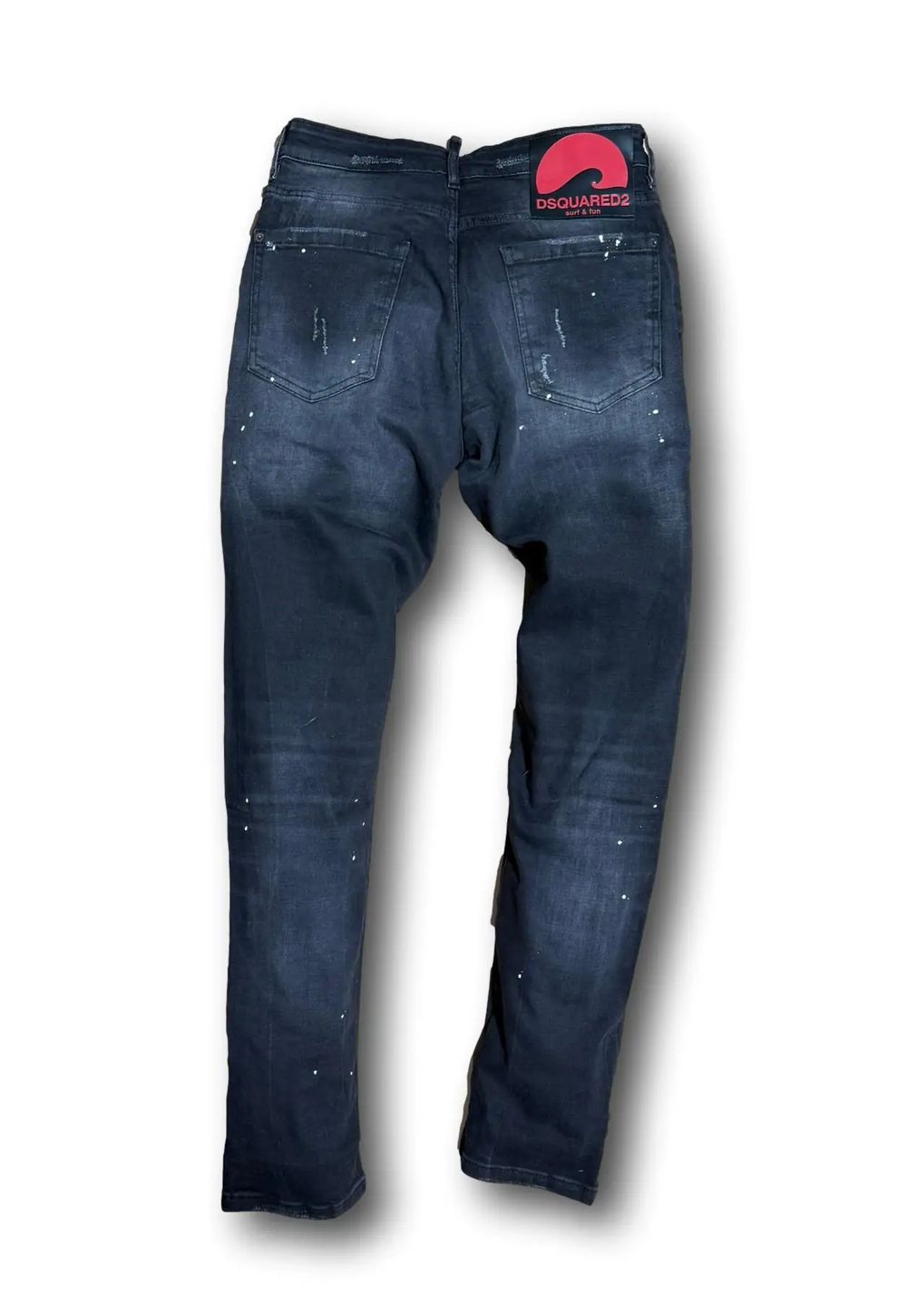 *Dsquared2 “Surf & Fish” Tapered Jeans – Dark Wash